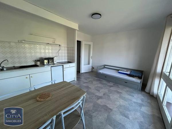 Appartement à louer 1 pièce 22.04m² Chambéry (73000)