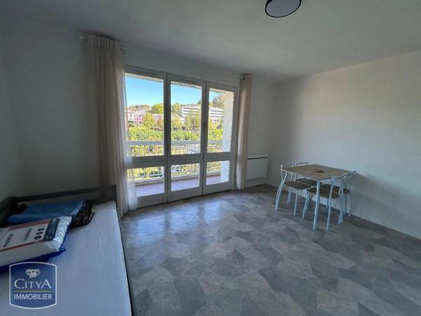 Appartement à louer 1 pièce 22.04m² Chambéry (73000)