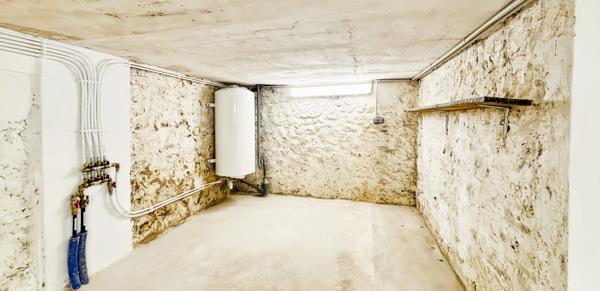 À découvrir sans tarder à Nogentel : maison entièrement rénovée 106 M² avec 4 chambres, terrasse, sous sol et garage SECTEUR CHATEAU THIERRY