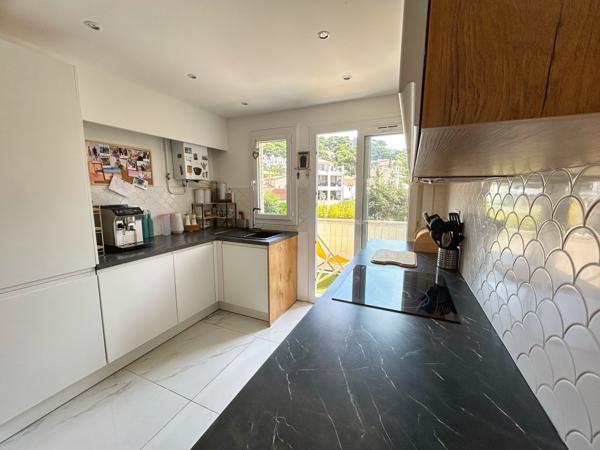 Appartement de type 3 avec cave au Roucas Blanc