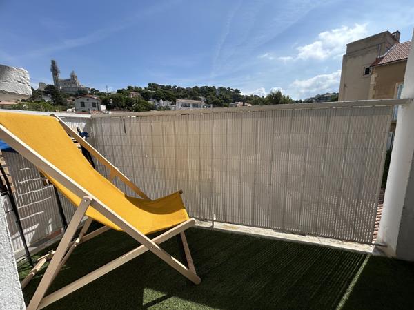 Appartement de type 3 avec cave au Roucas Blanc