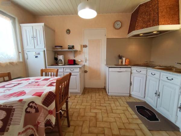Achat - Maison | Pavillon Gerzat 63360 4 pièces 93 m 2 460 m 2