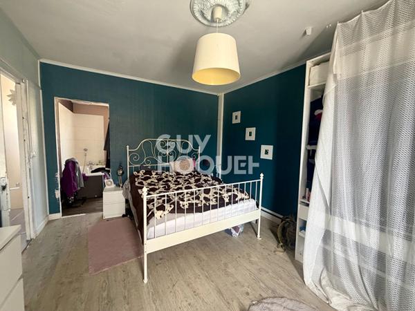Maison 5 pièce(s) 160 m2 sur un terrain de 484m² à Veneux-les-Sablons