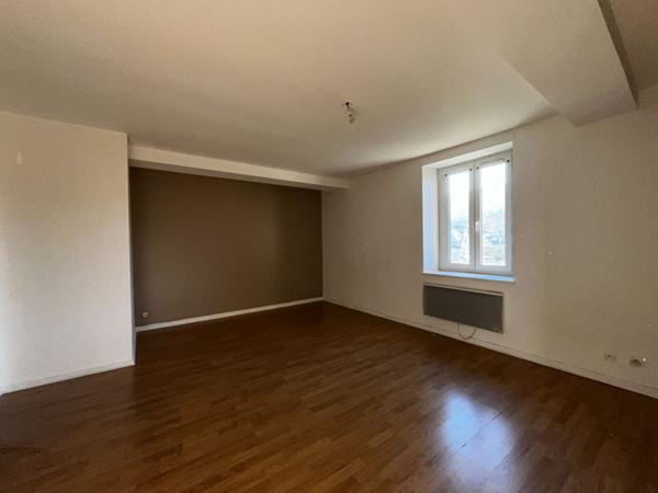 Immeuble en pleine propriété à Velars sur Ouche !