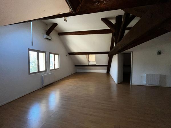 Immeuble en pleine propriété à Velars sur Ouche !