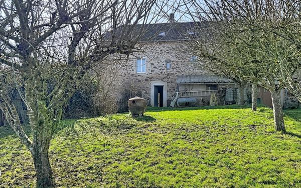 Maison à vendre    5 pièces •  Druelle