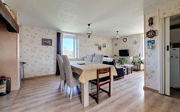 Maison à vendre    5 pièces •  Druelle