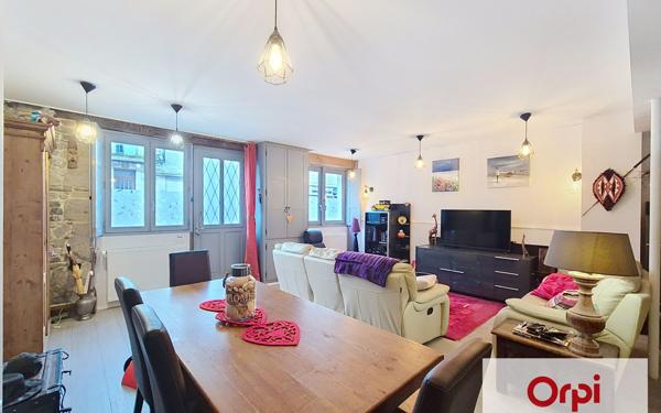 Maison à vendre    5 pièces •  Terrasson-Lavilledieu