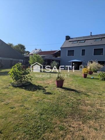 CAUDAN - Maison de 197 m2 rénovée avec goût !