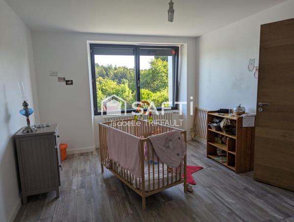 CAUDAN - Maison de 197 m2 rénovée avec goût !