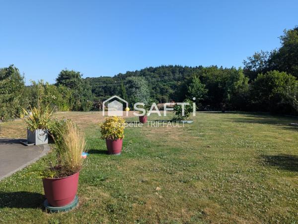 CAUDAN - Maison de 197 m2 rénovée avec goût !