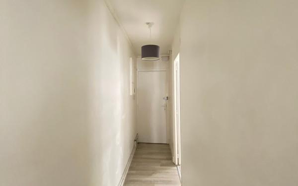 Appartement à louer    2 pièces • 68,56 m2 La Rochelle