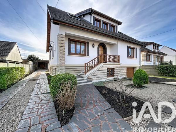 Maison à vendre 8 pièces 189 m² Pontault-Combault