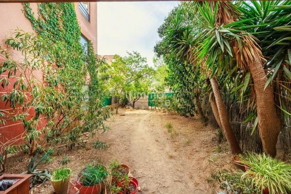 Marseille 9ème / Appartement semi récent / Jardin