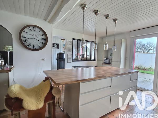 Maison à vendre 4 pièces 128 m² Salles