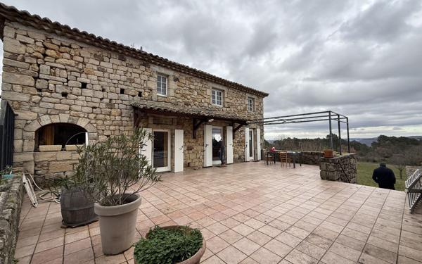 Maison à vendre    6 pièces •  Montréal