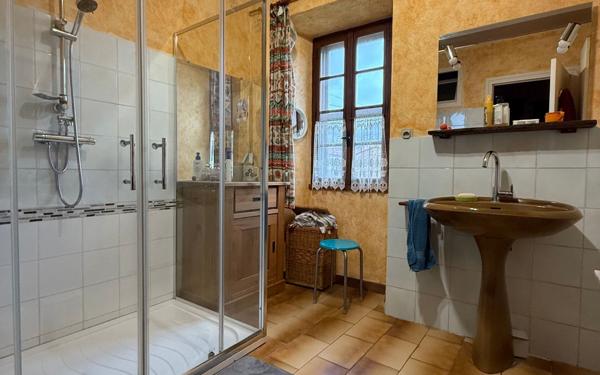 Maison à vendre    6 pièces •  Montréal