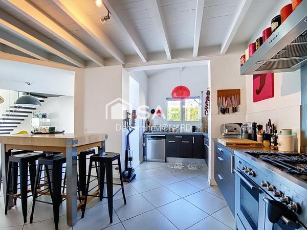 MAISON FAMILALE SUR EYSINES