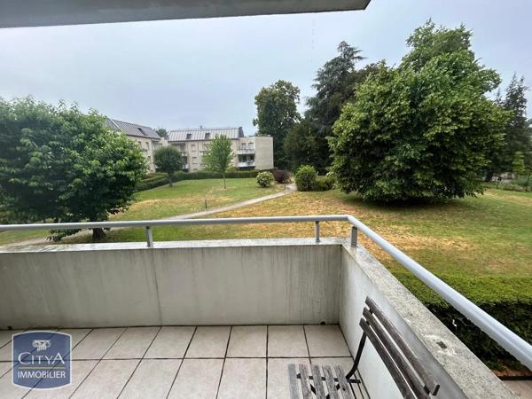 Appartement à louer 4 pièces 87.26m² Limoges (87000)