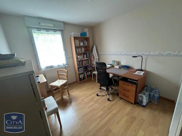 Appartement à louer 4 pièces 87.26m² Limoges (87000)