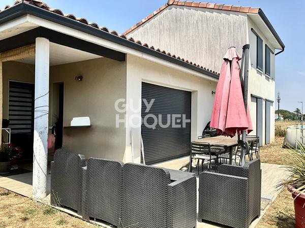 Maison T5 de 2025 sur une parcelle d'environ 327 m2