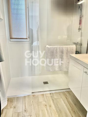 Maison T5 de 2025 sur une parcelle d'environ 327 m2