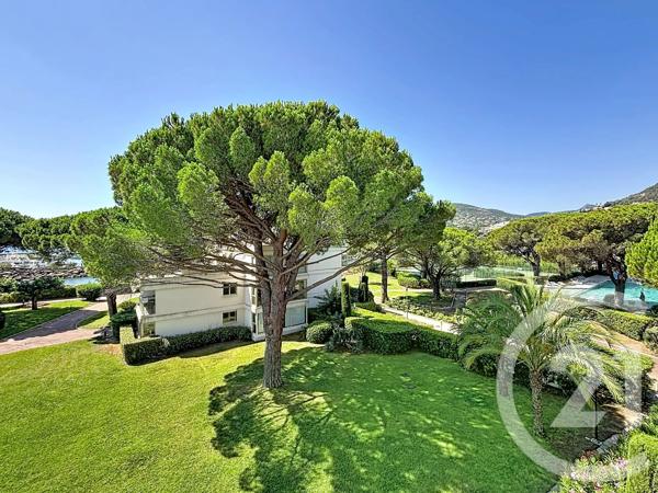 Appartement F1 à vendre  1 pièce - 32,32 m 2   MANDELIEU LA NAPOULE  - 06