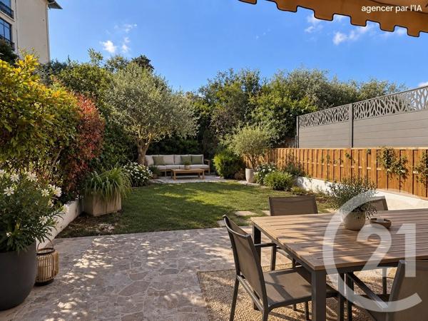 Appartement F1 à vendre  1 pièce - 32,32 m 2   MANDELIEU LA NAPOULE  - 06