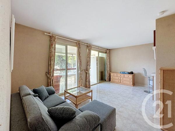 Appartement F1 à vendre  1 pièce - 32,32 m 2   MANDELIEU LA NAPOULE  - 06