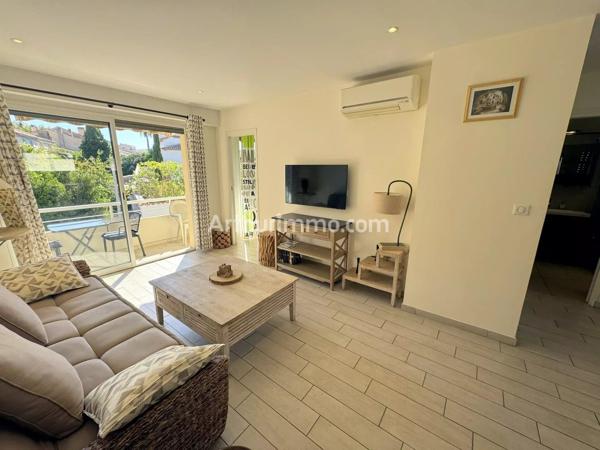 Vente                                                      Appartement
                        
                     2 pièces                      51 m2                     à Sainte-Maxime