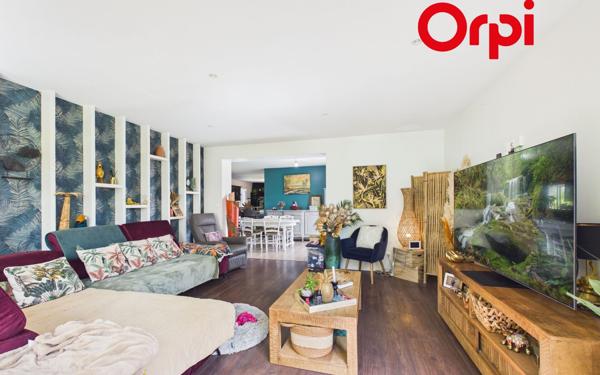 Maison à vendre    5 pièces •  Bernay