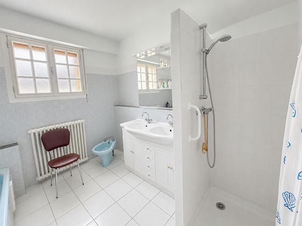 Maison La Cheze 6 pièce(s)