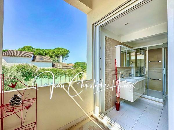 30230 BOUILLARGUES - Villa 5 pièces 156 m2 avec Piscine