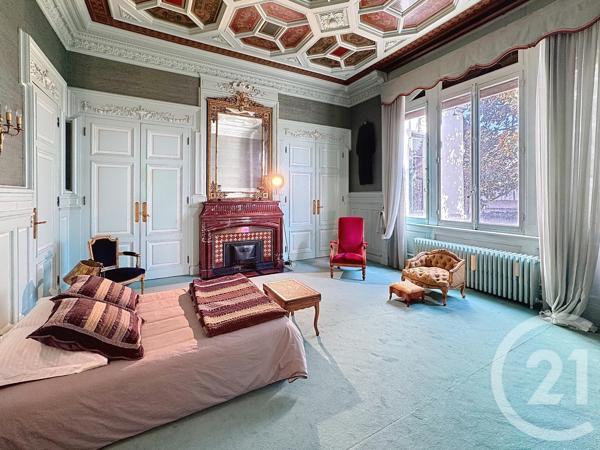 Appartement F6 à vendre  5 pièces - 188,42 m 2   LYON  - 69007