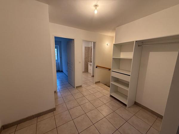 MAISON A CONQUES CLIMATISEE AVEC 3 CHAMBRES