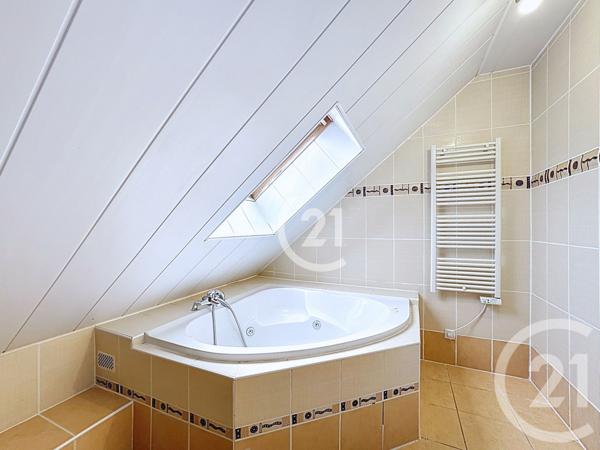 Maison à vendre  5 pièces - 102 m2 MEROUX - 90