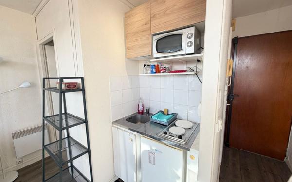 Appartement à louer    1 pièce •  Bordeaux