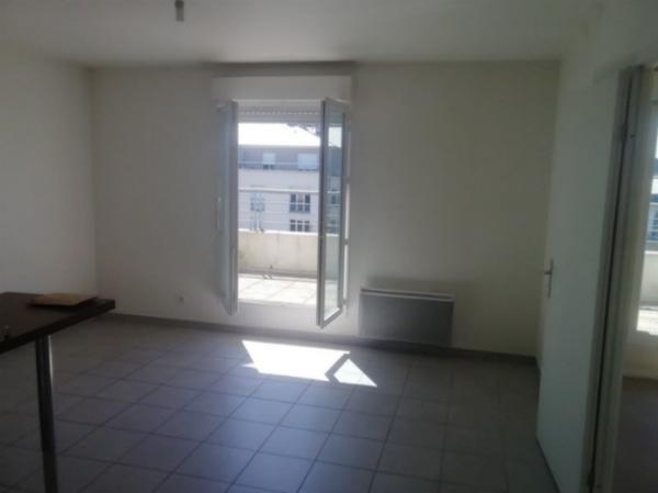 Appartement · Location Corbeil Essonnes (91100) 2 pièces · 38m²