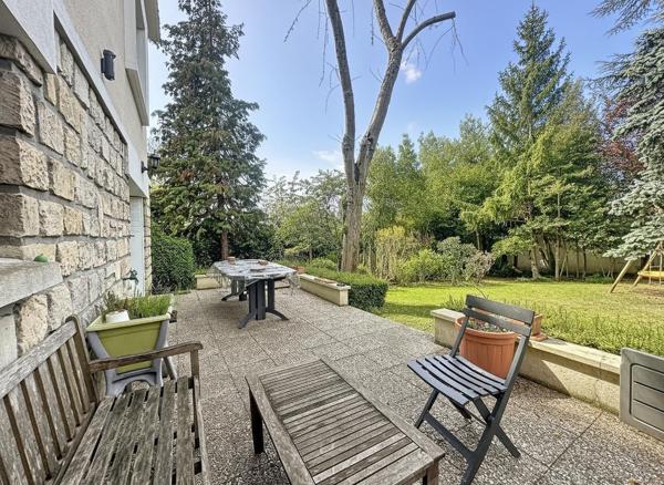 Maison Antony 7 pièce(s) 132.97 m2 sur un terrain de 526m²