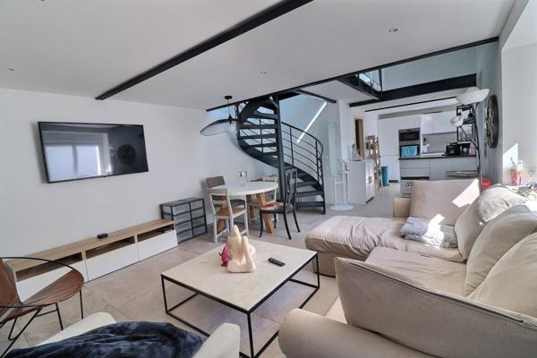 Le Relecq-Kerhuon (29480) Vue mer panoramique – Propriété contemporaine “les pieds dans l’eau” – Le Relecq-Kerhuon / La Corniche