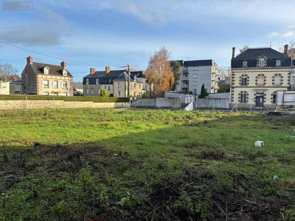 Terrain à Batir à vendre à Saint-Lô dans la Manche (50000), ref : 50130/03