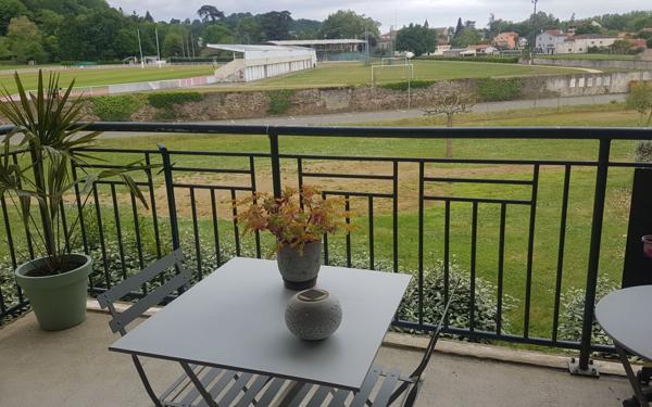 Appartement à vendre    2 pièces •  Aire-sur-l'Adour