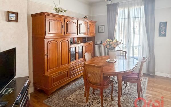 Maison à vendre    6 pièces •  Bagnolet