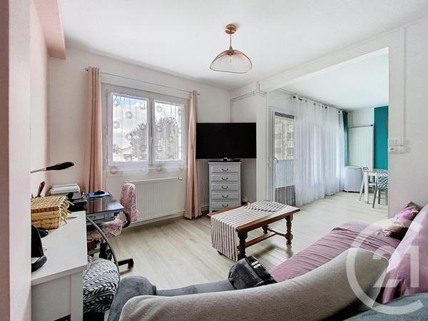 Appartement F3 à vendre  4 pièces - 68,32 m2 ROCHEFORT - 17