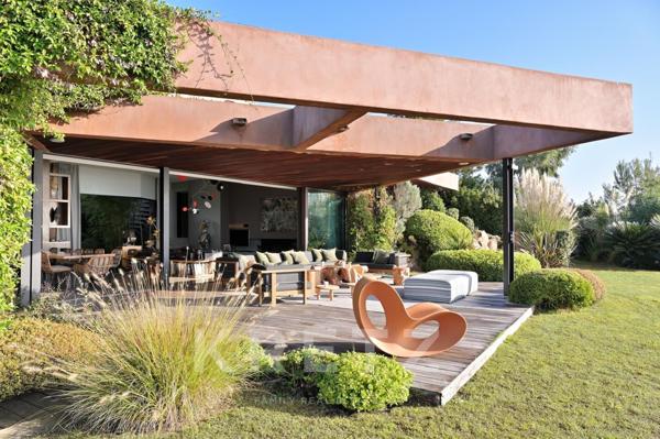 VILLA DE LUXE AVEC PISCINE ET VUE MER