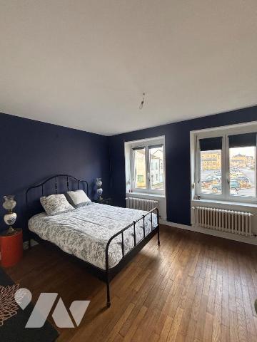 L'office est fier de vous proposer cette superbe maison en pierre située sur la commune de Baze...