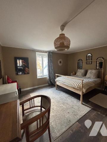 L'office est fier de vous proposer cette superbe maison en pierre située sur la commune de Baze...