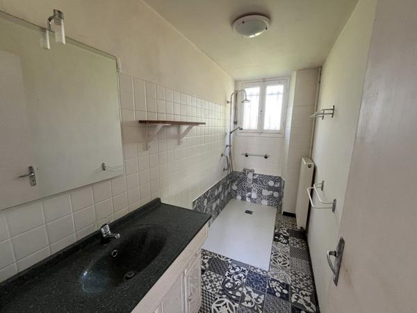 Maison à vendre |  Saint-Sébastien |  8 pièces | 131 m²