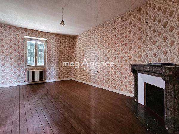 Immeuble à FLINS-SUR-SEINE, 78410 - 149m²