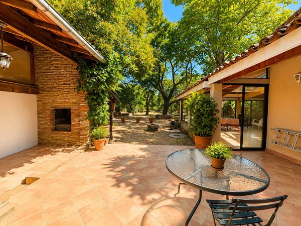 Belle Toulousaine T8 230m² sur parcelle arborée avec piscine de pus de 1900m²